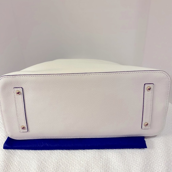 ❤️ Dooney & Bourke White Juliette Hobo NWT! - Picture 7 of 16